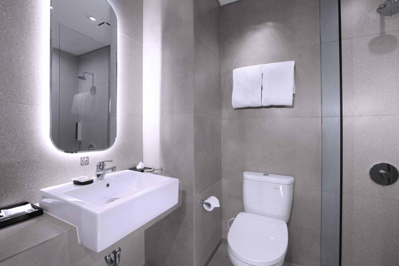 Neo Hotel Puri Indah Cakarta Dış mekan fotoğraf