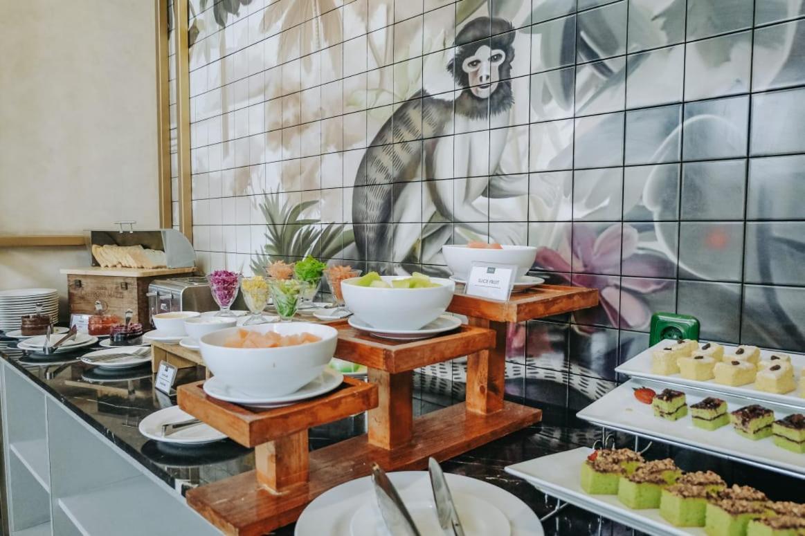 Neo Hotel Puri Indah Cakarta Dış mekan fotoğraf