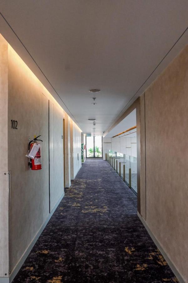 Neo Hotel Puri Indah Cakarta Dış mekan fotoğraf